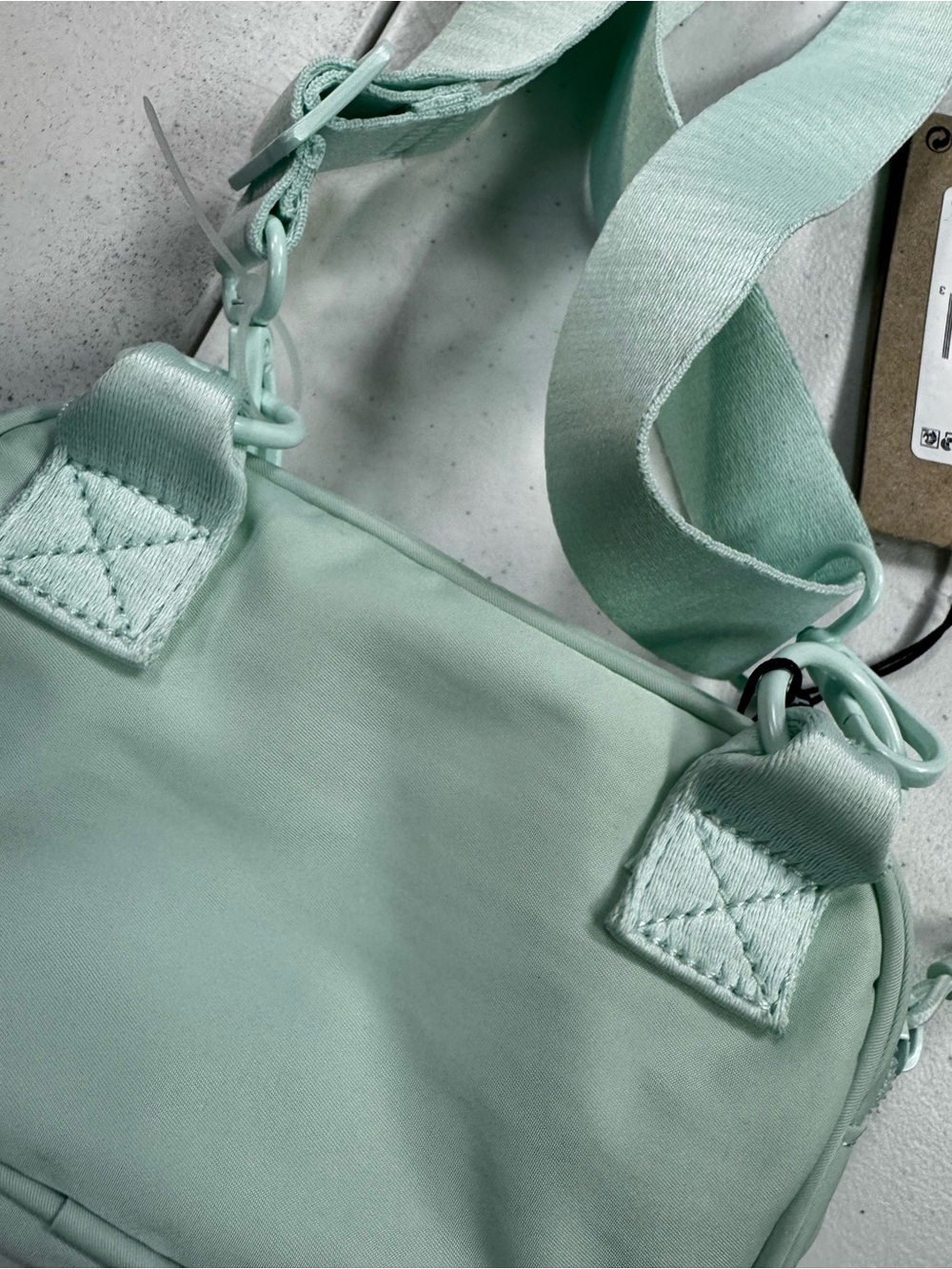 Jordan Mint Green Crossbody Pouch - Picture 3 of 3